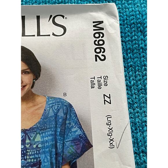 McCalls 6962 Sewing pattern top flutter sleeve size L XL XXL - Picture 2 of 7